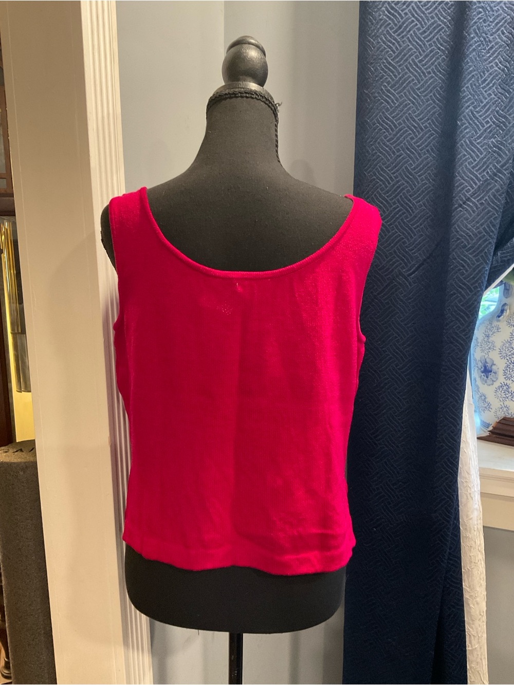 St. John Vintage Knit Tank In Raspberry Sz S - Picture 4 of 9